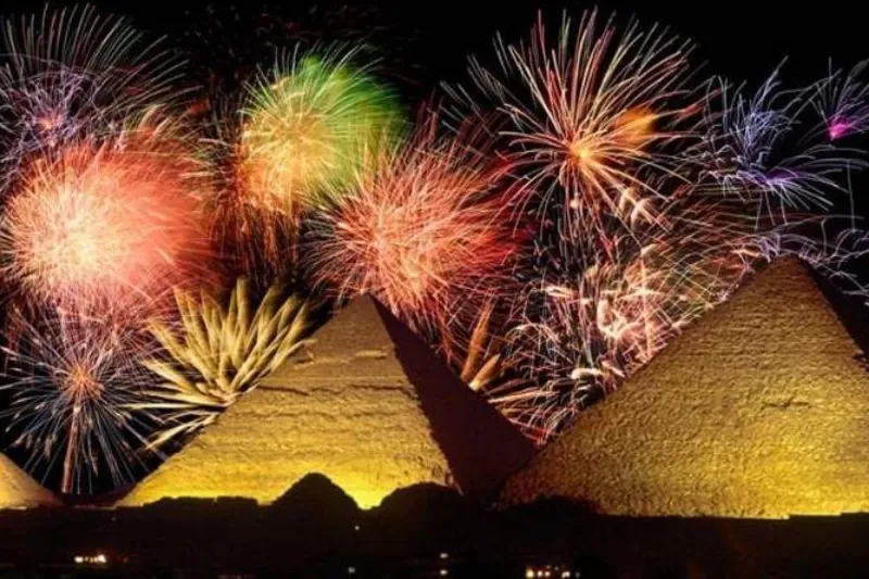 Capodanno al Cairo e alle Piramidi: Tour con Guida in Italiano